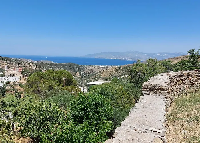 Aloni Stone Studio With Private Parking