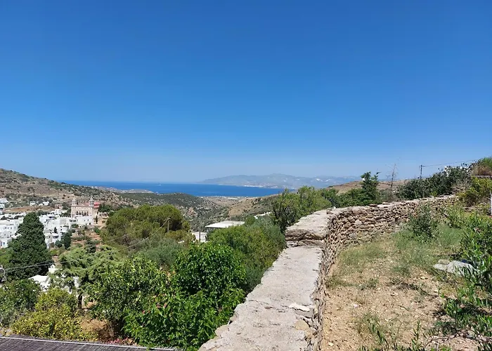 Aloni Stone Studio With Private Parking