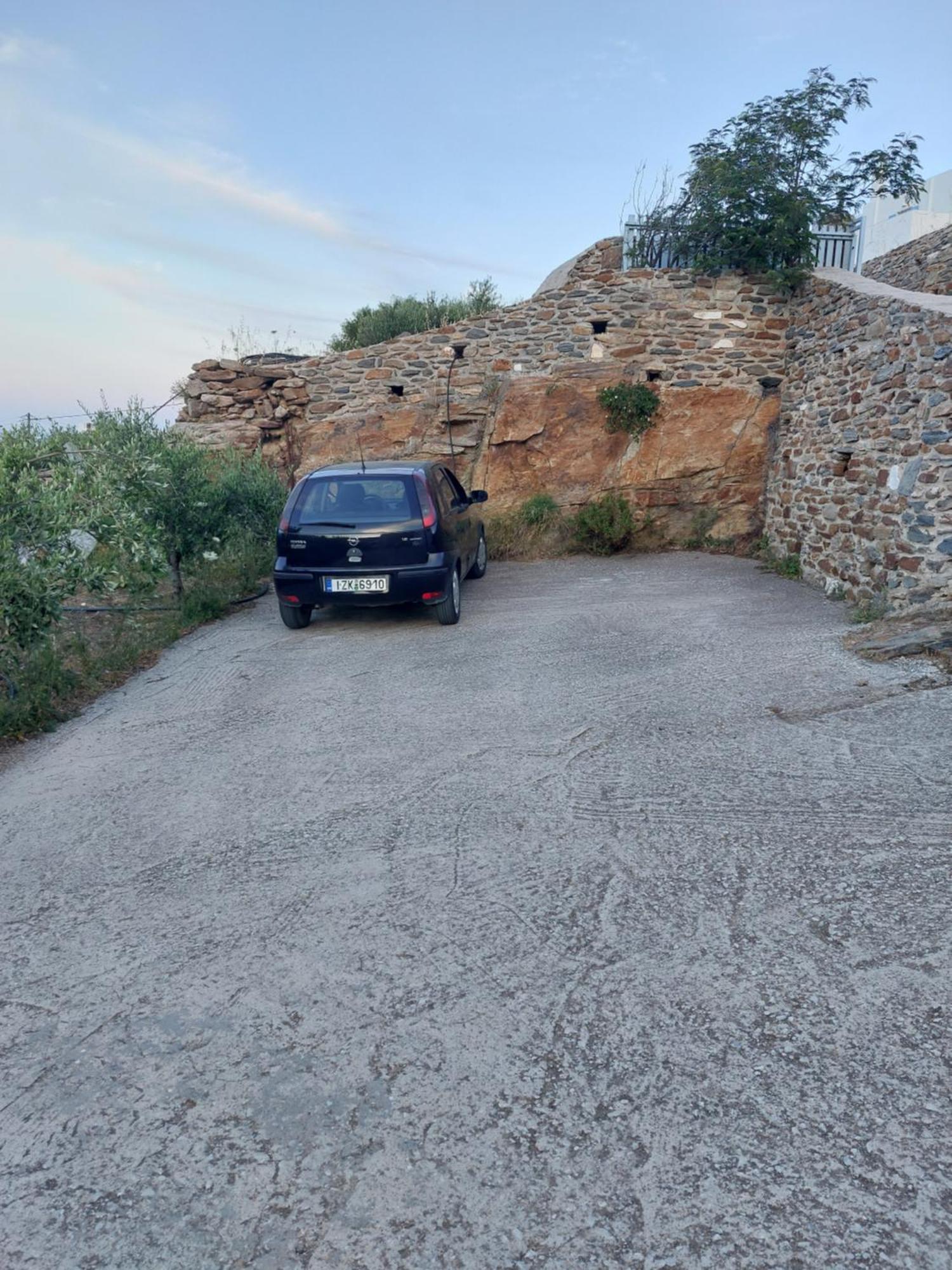 Holiday home Aloni Stone With Private Parking Lefkes (Paros)